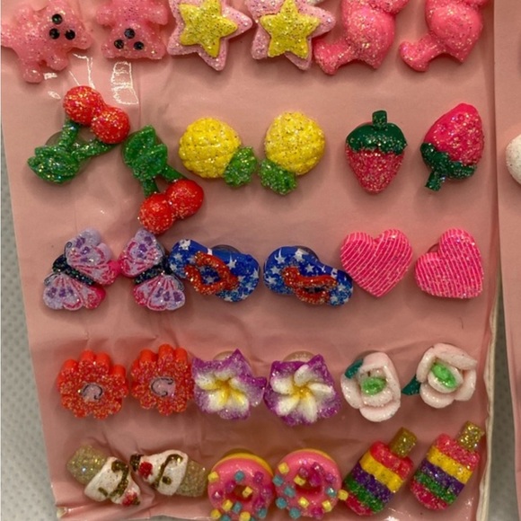 Minihope Hypoallergenic Earrings (30 Pairs) - Picture 4 of 5